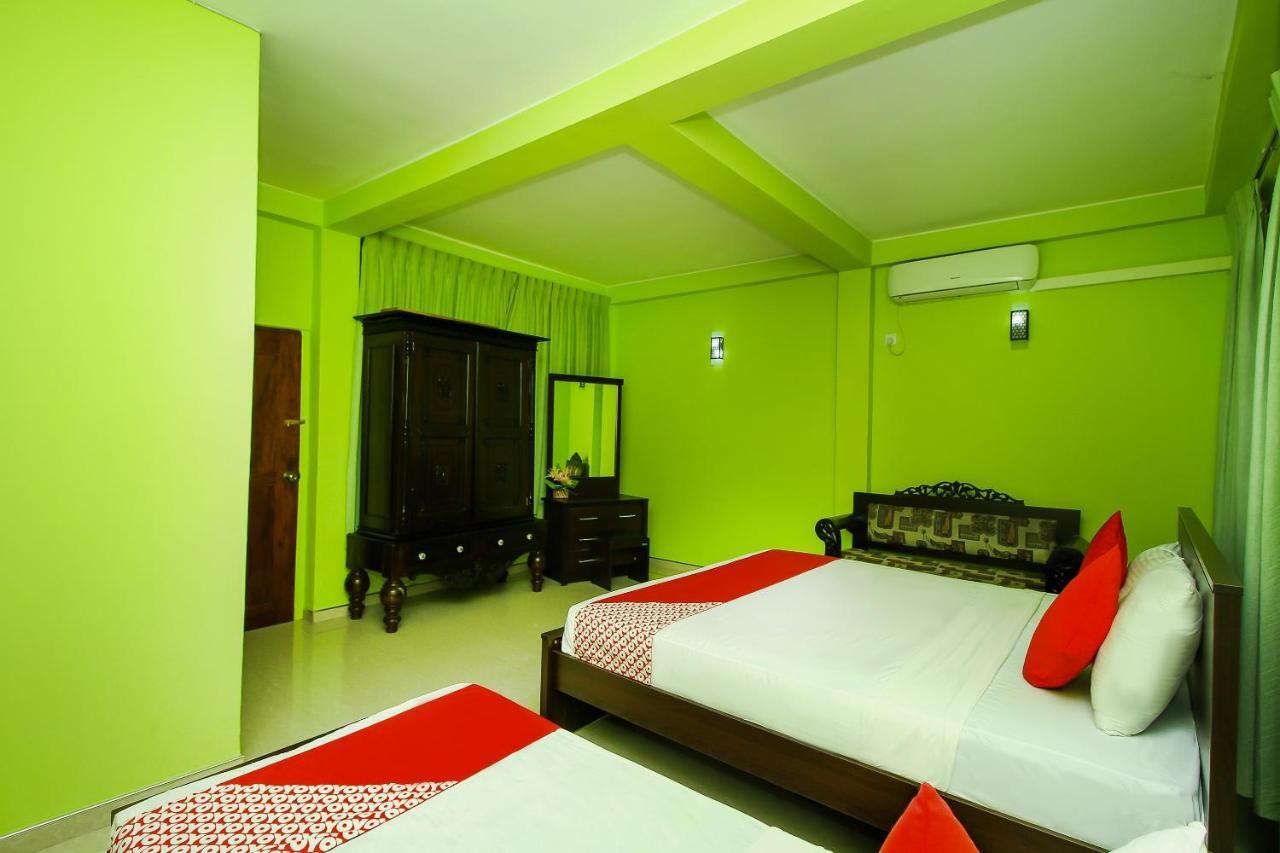 Hotel Empryean Катунаяка Экстерьер фото